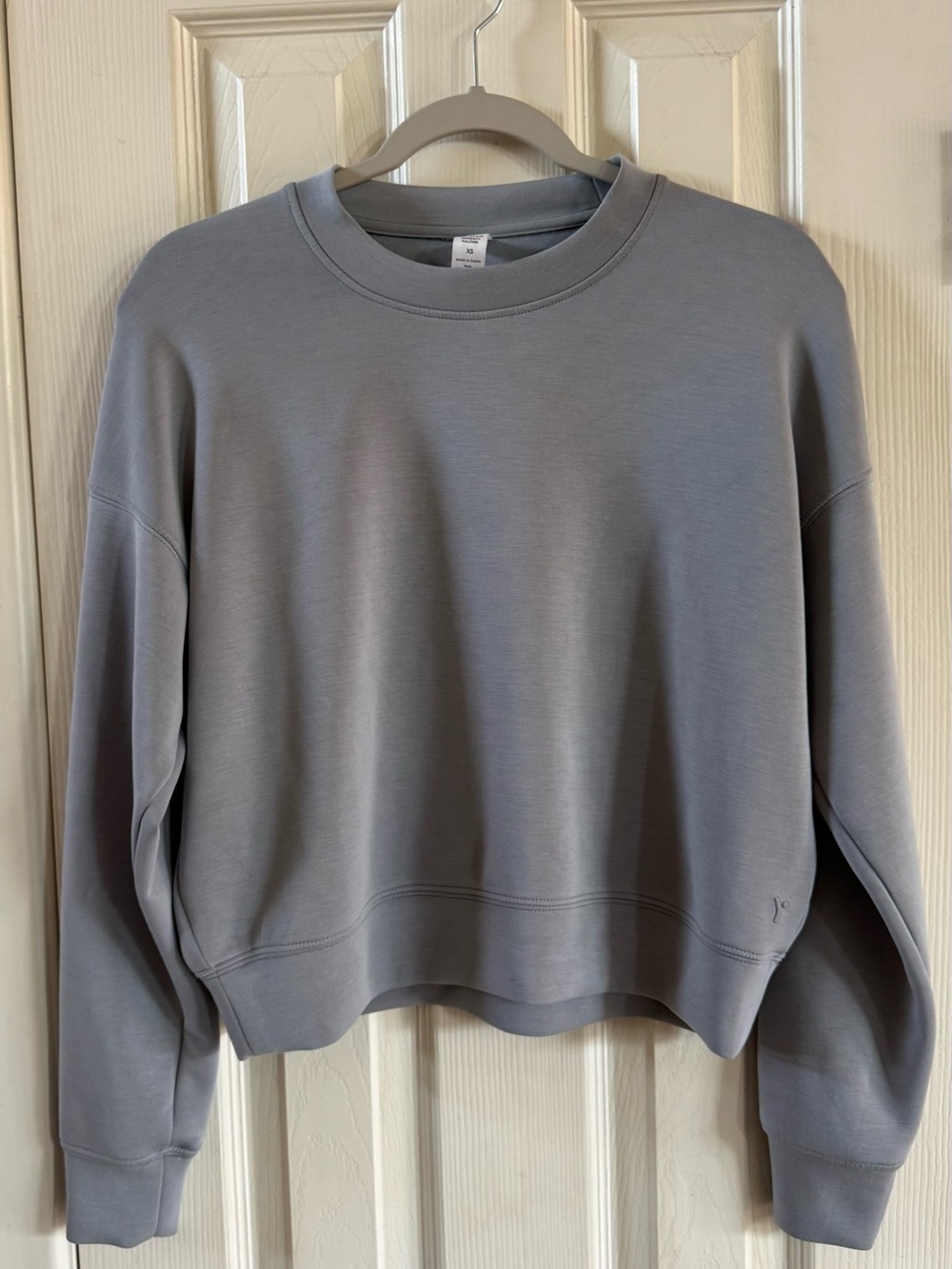 Yogalicious Super Buttery Soft Gray Relaxed Crewneck Sweatshirt - Picture 2 of 6